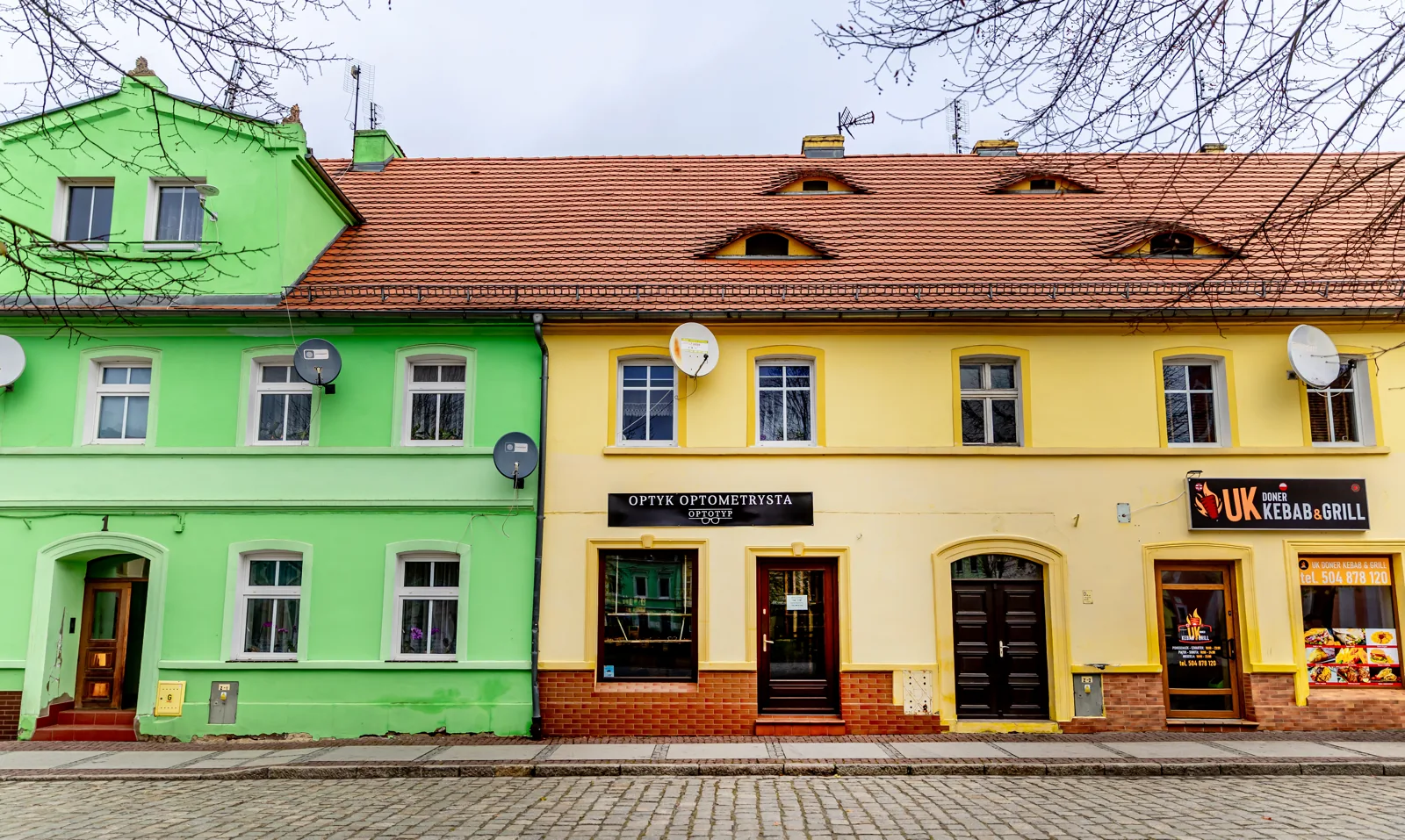 Budynek z salonem OPTOTYP w Chocianowie